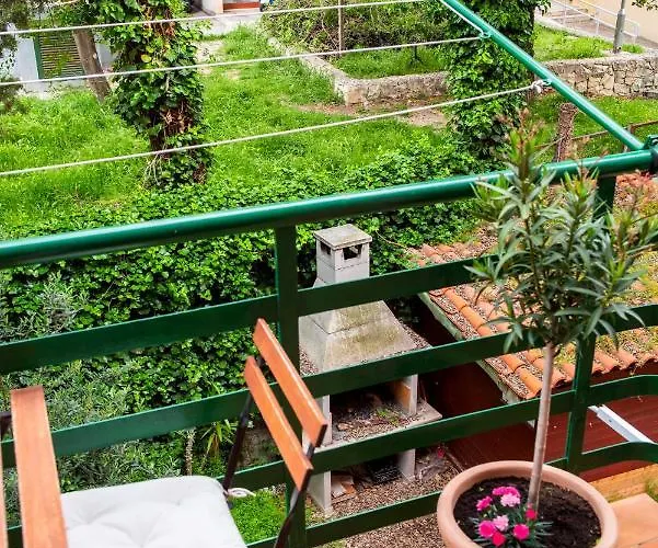 Airy Seafront 1920s Split