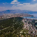 Spacious 3br Seaview Near Old Town & * Сплит