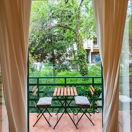 شقة Airy Seafront 1920s