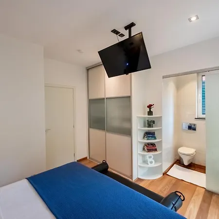 شقة Airy Seafront 1920s