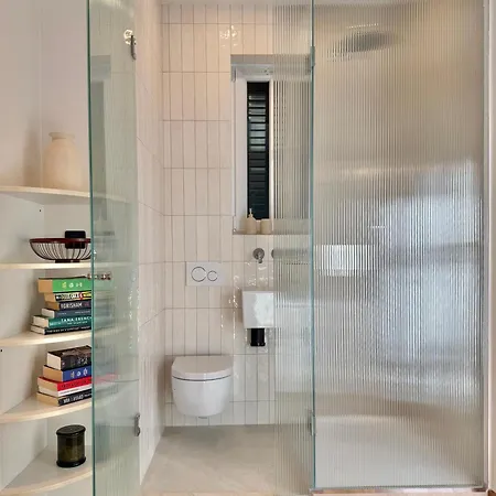 Spacious 3br Seaview Near Old Town & Апартаменты